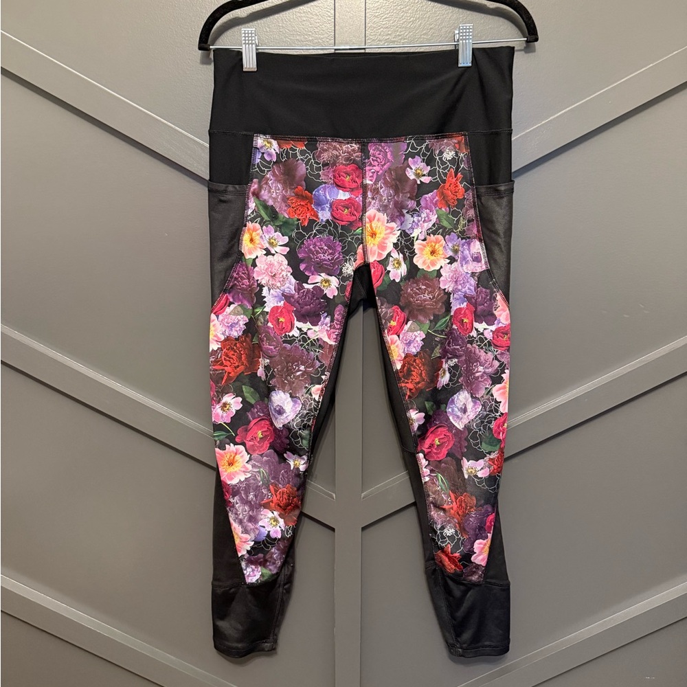 💙RBX Black Floral Leggings